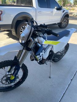 2017 Husqvarna FE350 - low hours/BDSB Mods/ super clean