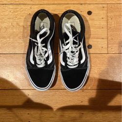 Black & White  Classic Vans 
