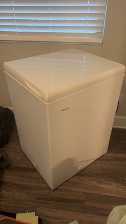 Hotpoint Freezer 4.9 Cu. Ft