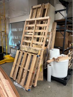 Free wood palettes