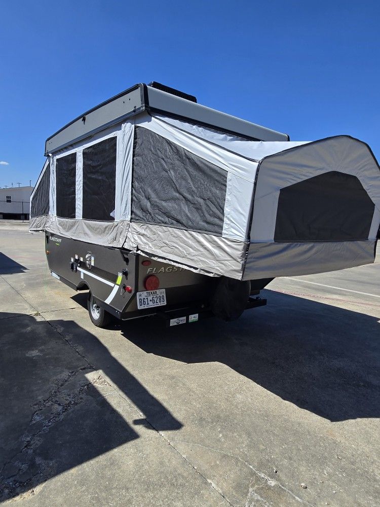 2023 Flagstaff 206LTD