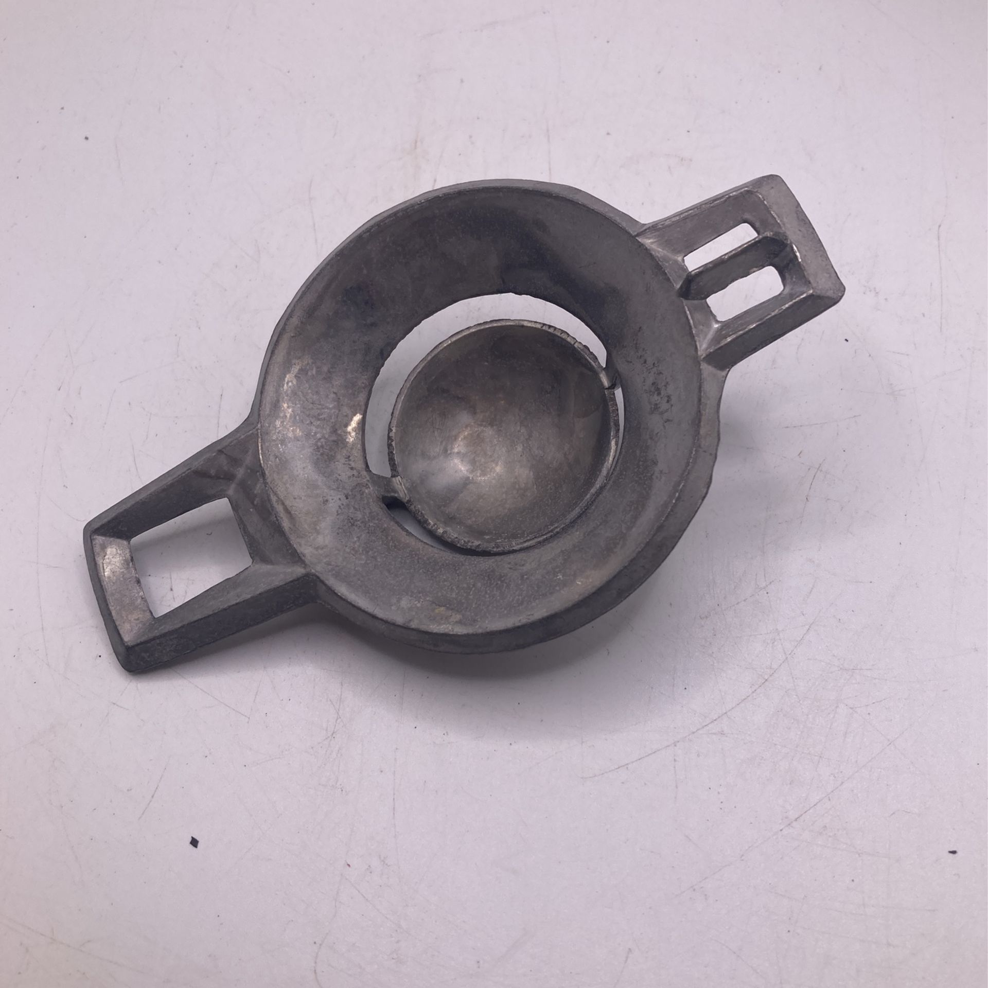 Egg Separator (Cab J)