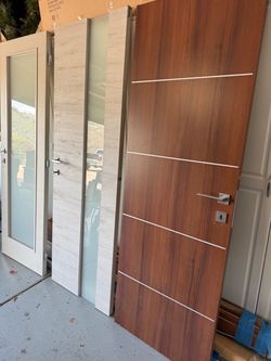 Interior doors made in Italy 🇮🇹
