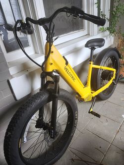 Velotric Nomad E-Bike + Accessories
