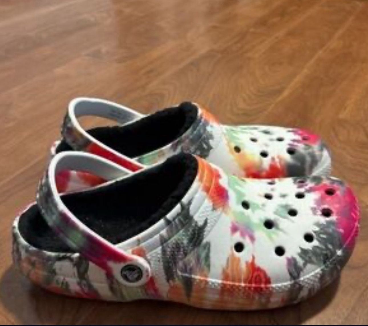 Crocs Shoes 