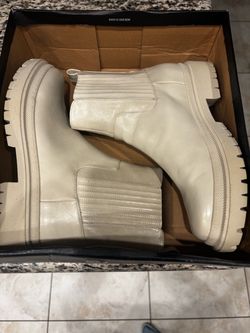 Abercrombie & Fitch Boots