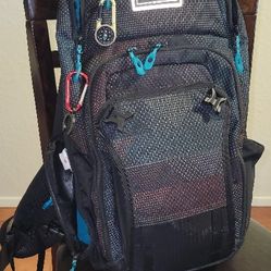 Dakine Backpack 14L