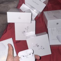 AirPods Pro 2nd Gen With Active Noise Cancellation 