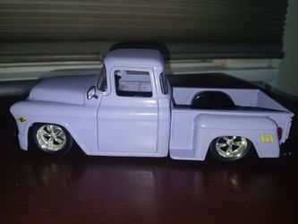 1955 chevy truck(diecast)