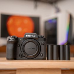 Fujifilm x-h2 camera