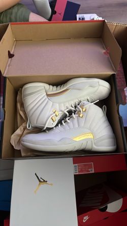 Jordan 12 Phantom