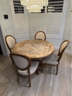 48” Table and Chairs
