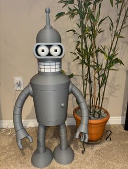 Life-sized Bender Statue