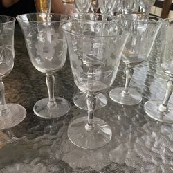 Gold Trim champagne Glasses 