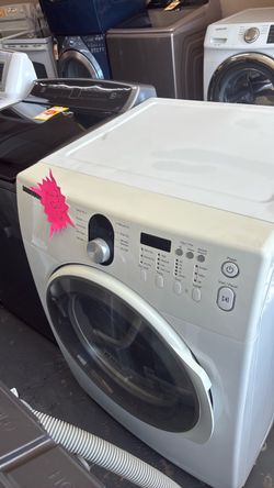 Nice like new Samsung gas dryer front