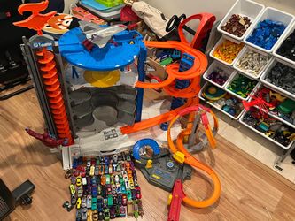 Hot wheels Garage