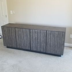 Stereo / TV Cabinet