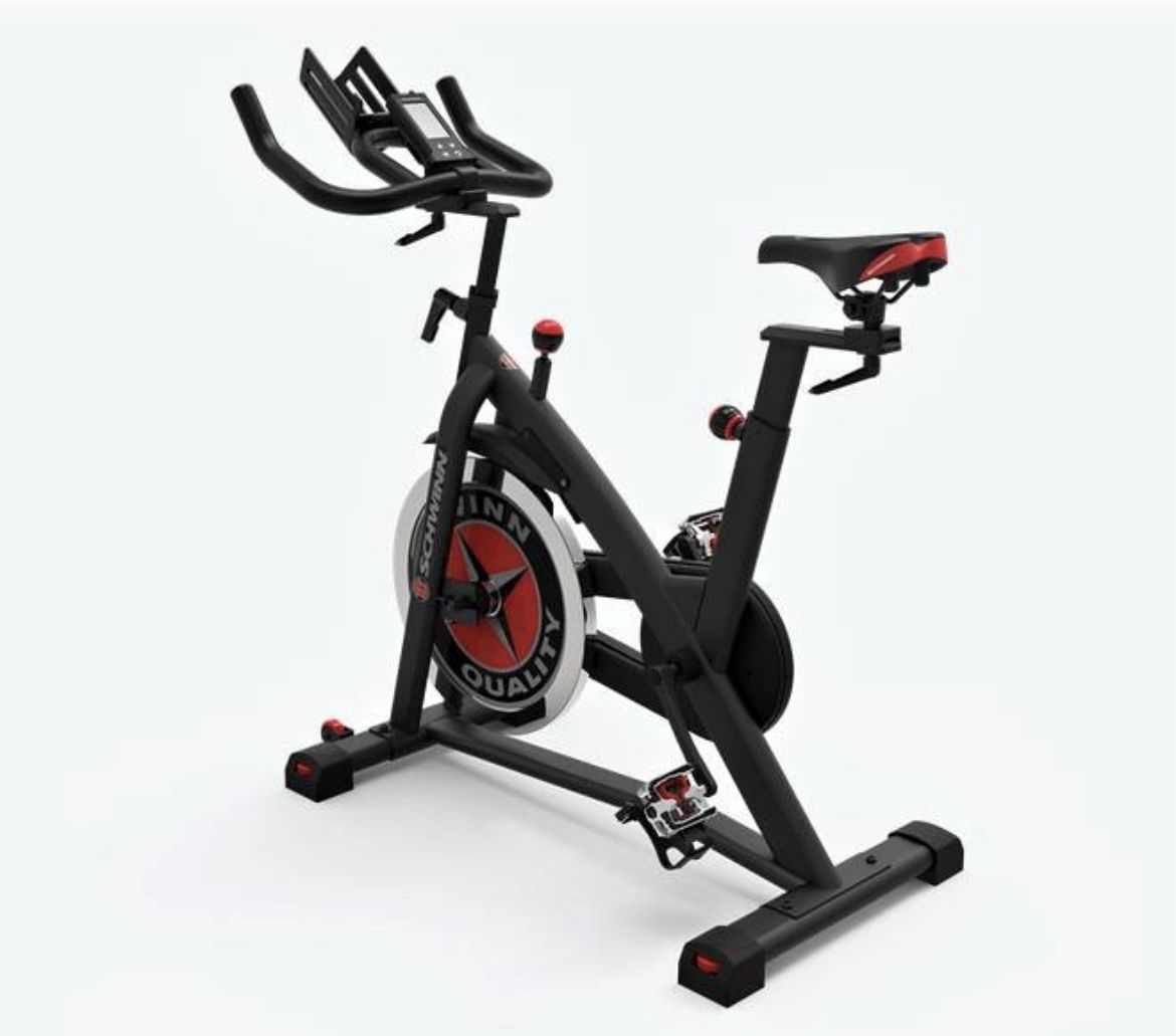 Schwinn IC3 Indoor Exercise Cycling Bike