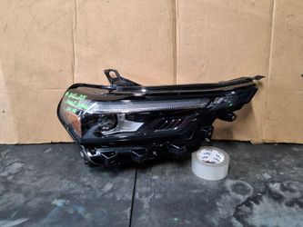 2023-2024-2025 CHEVROLET COLORADO RIGHT SIDE HEADLIGHT FULL LED OEM USED #12182
