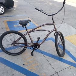 Tuesday Beach Cruiser Bike Used