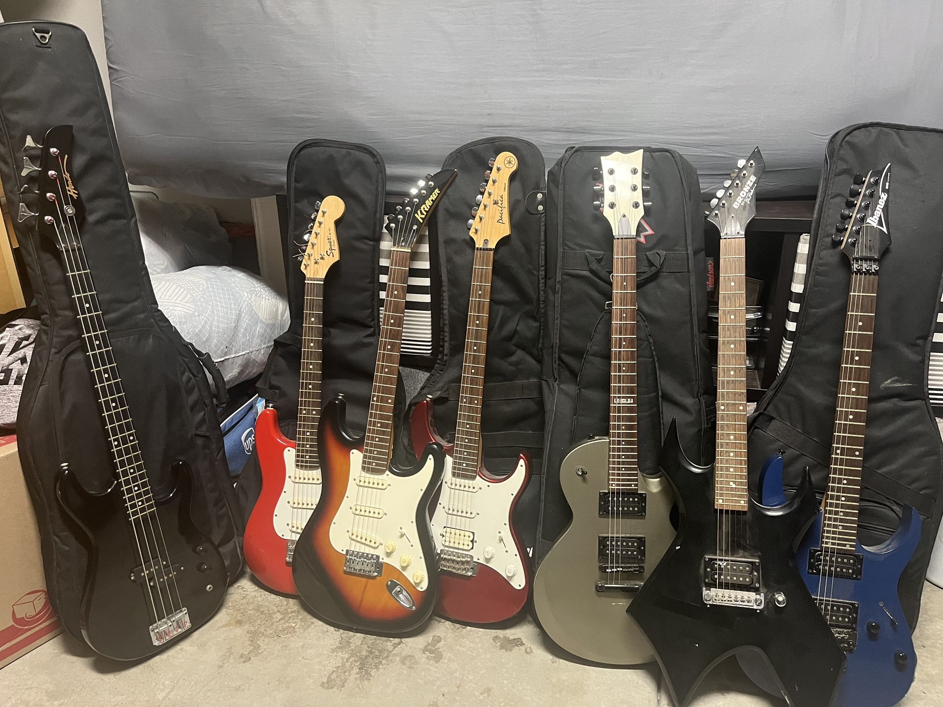 7 Electric Guitar Bundle