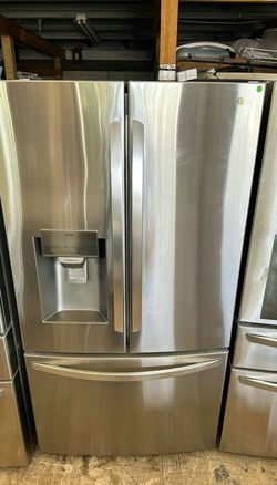 LG 3-Door Refrigerator (French Door Fridge) - French Door Ice Maker