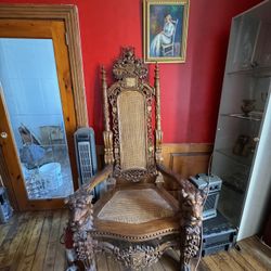 Antique Throne Chair