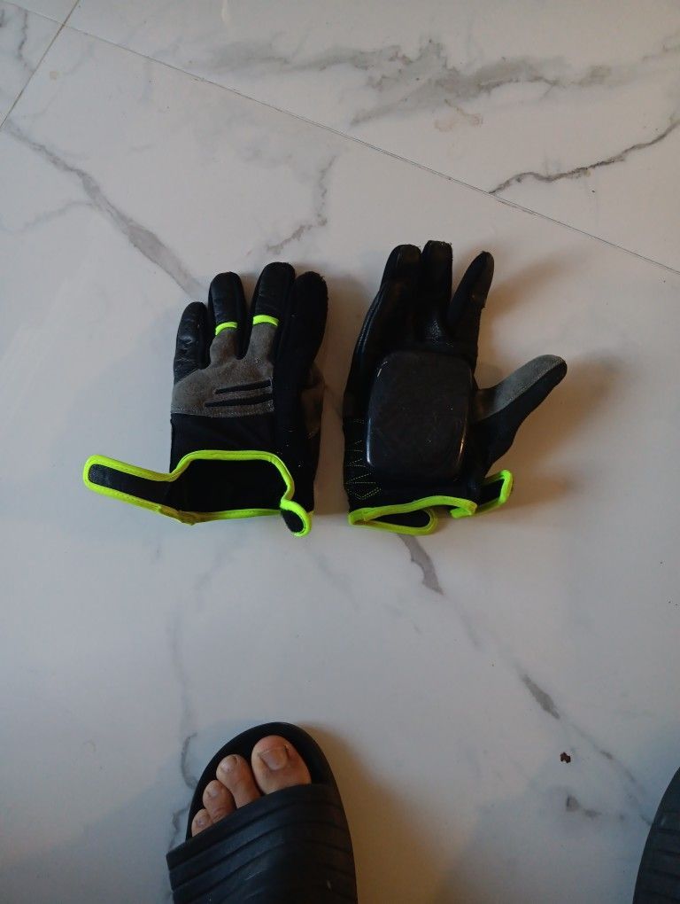 Longboard Slide Puck Gloves