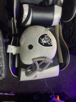 Raiders foot ball pellow