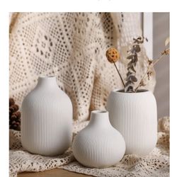 3 White/cream Vases