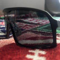 “Sendy Shades Black Ice”