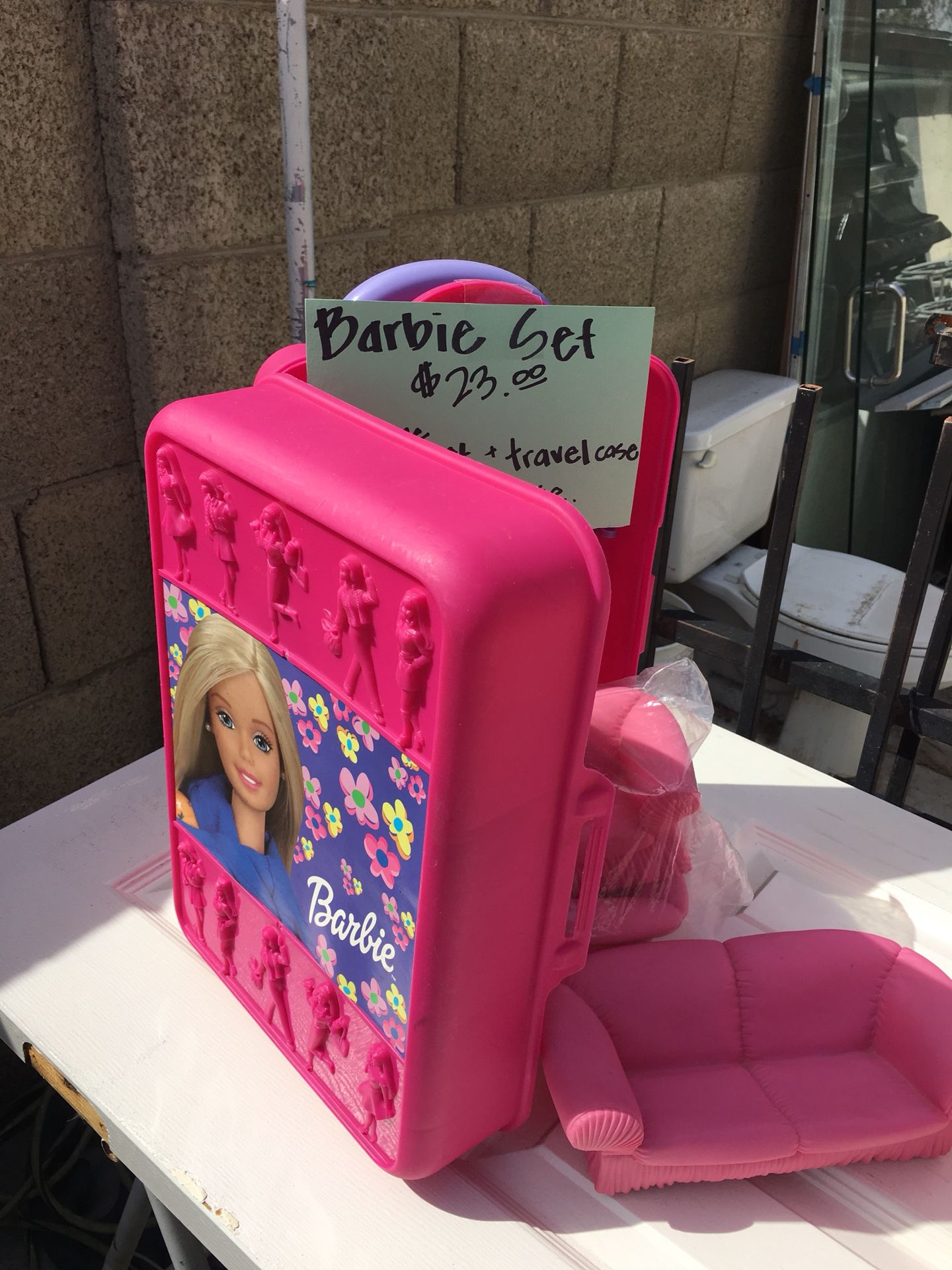 Barbie Travel Case for Sale in Phoenix, AZ - OfferUp