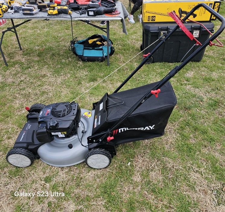 22" Land Mower Selft Propelled.