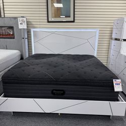 Beautyrest Black King Size Mattress. 🚚WE DELIVER🚚
