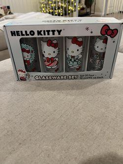 Hello Kitty Glassware Set