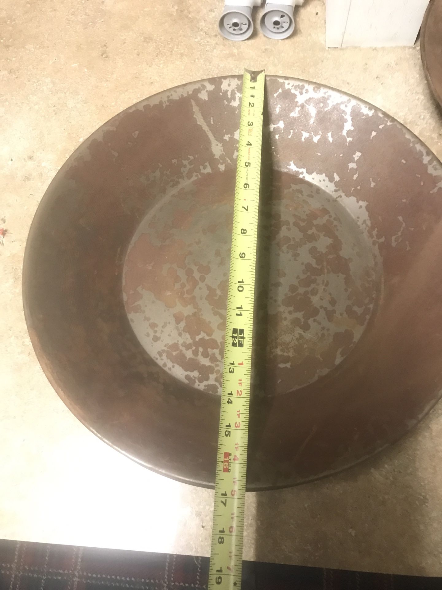 Really old metal gold pans for Sale in Renton, WA OfferUp