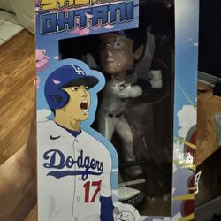 Ohtani Bobble head sealed