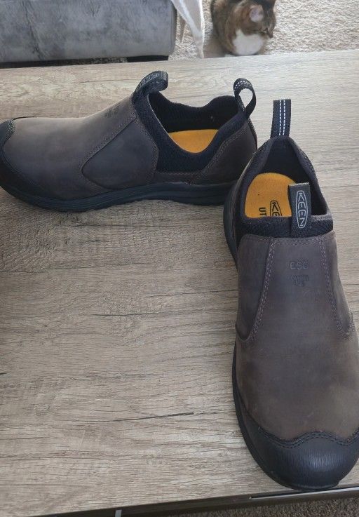Keen Vista Energy+ Shift Esd Composite Toe Slip Ons 10.5(Wide)