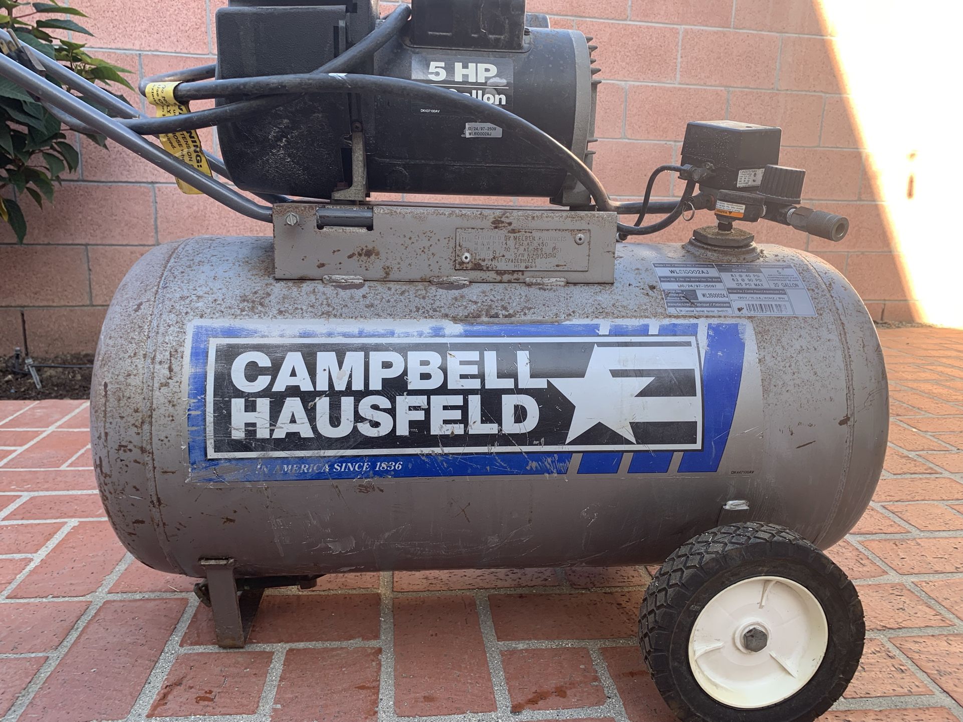 Campbell Hausfeld Air Compressor 