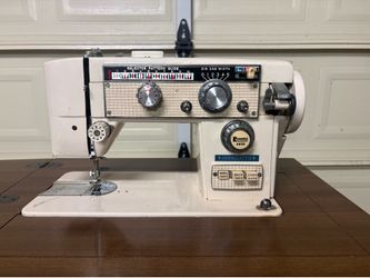 Vintage sewing machine macfff feed c