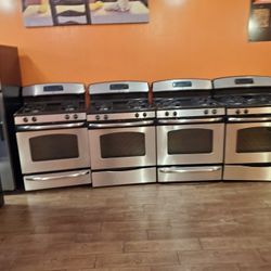 GE stove  side 30 use great condition 90 days warranty