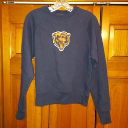 WOMENS SMALL CHICAGO BEARS SWEATSHIRT 