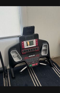 Sole F63 treadmill