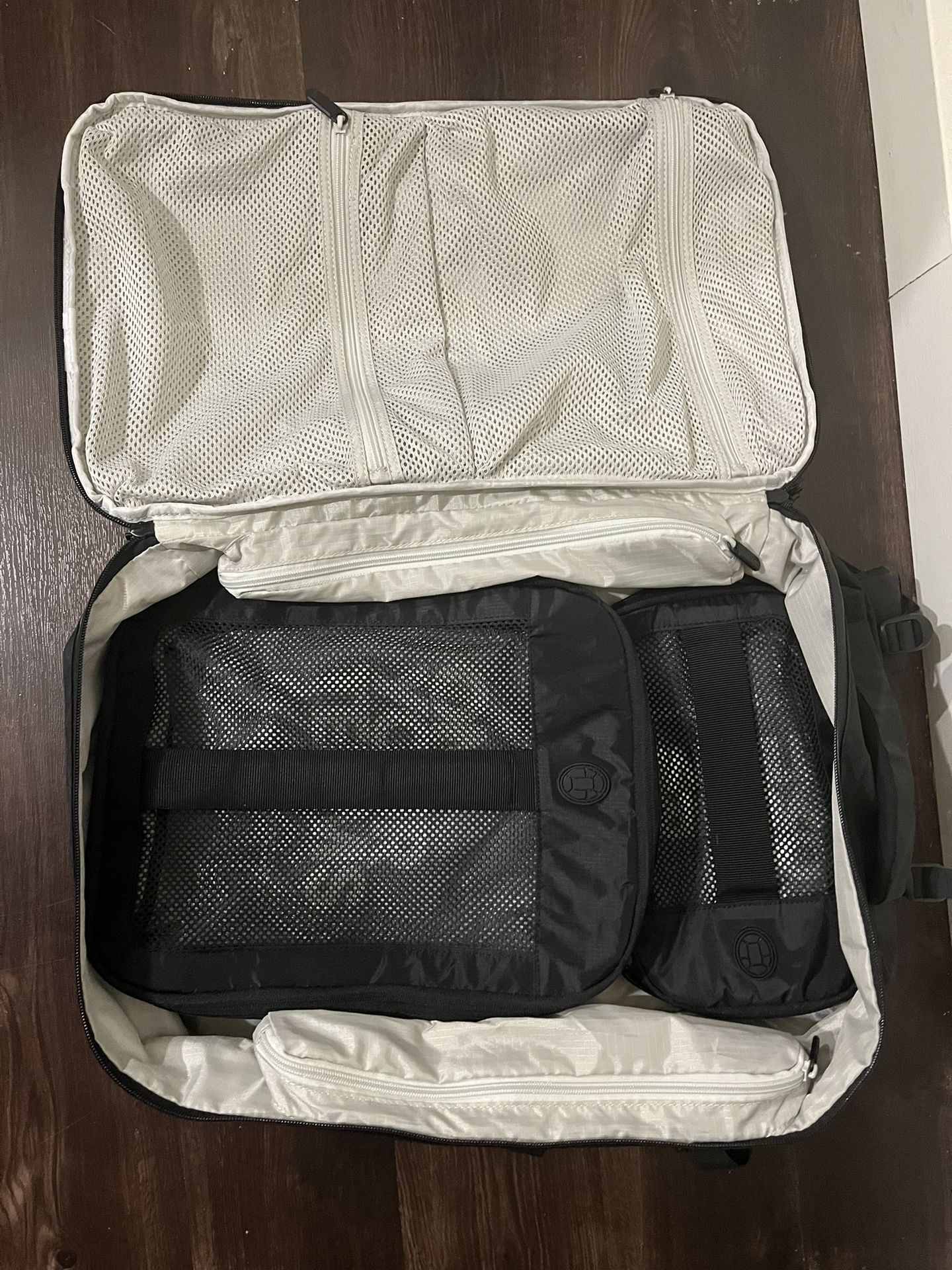 Tortuga 30l Travel Backpack And Packing Cubes for Sale in Portland, OR OfferUp