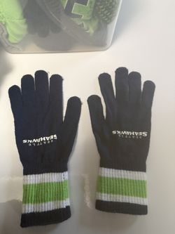 Seattle Seahawks Women’s Gloves-One Size Fits Most