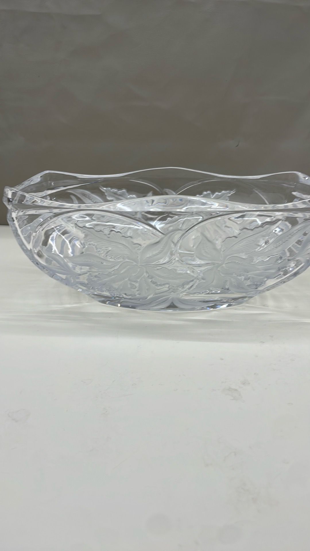 Glass Bowl. Item No 294 (Shopgoodwill)