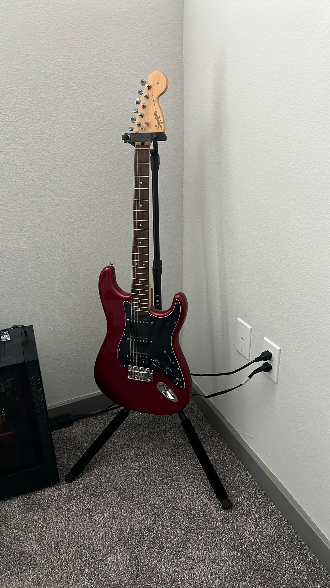 Squier Electric Guitar 