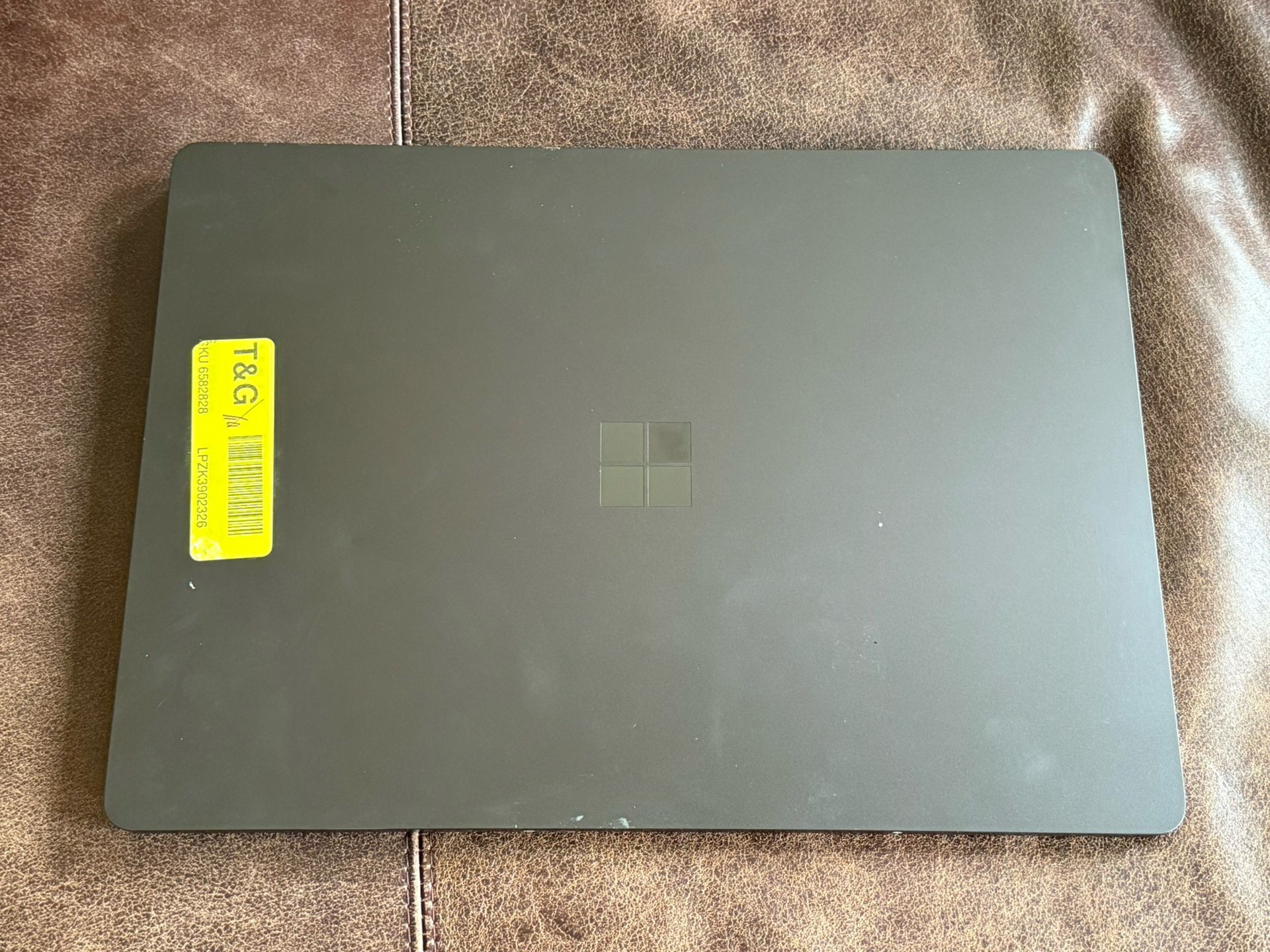 Microsoft Surface Laptop Copilot+ PC - 15" Touch-Screen Snapdragon X Elite 16GB Ram 1TB SSD Black
