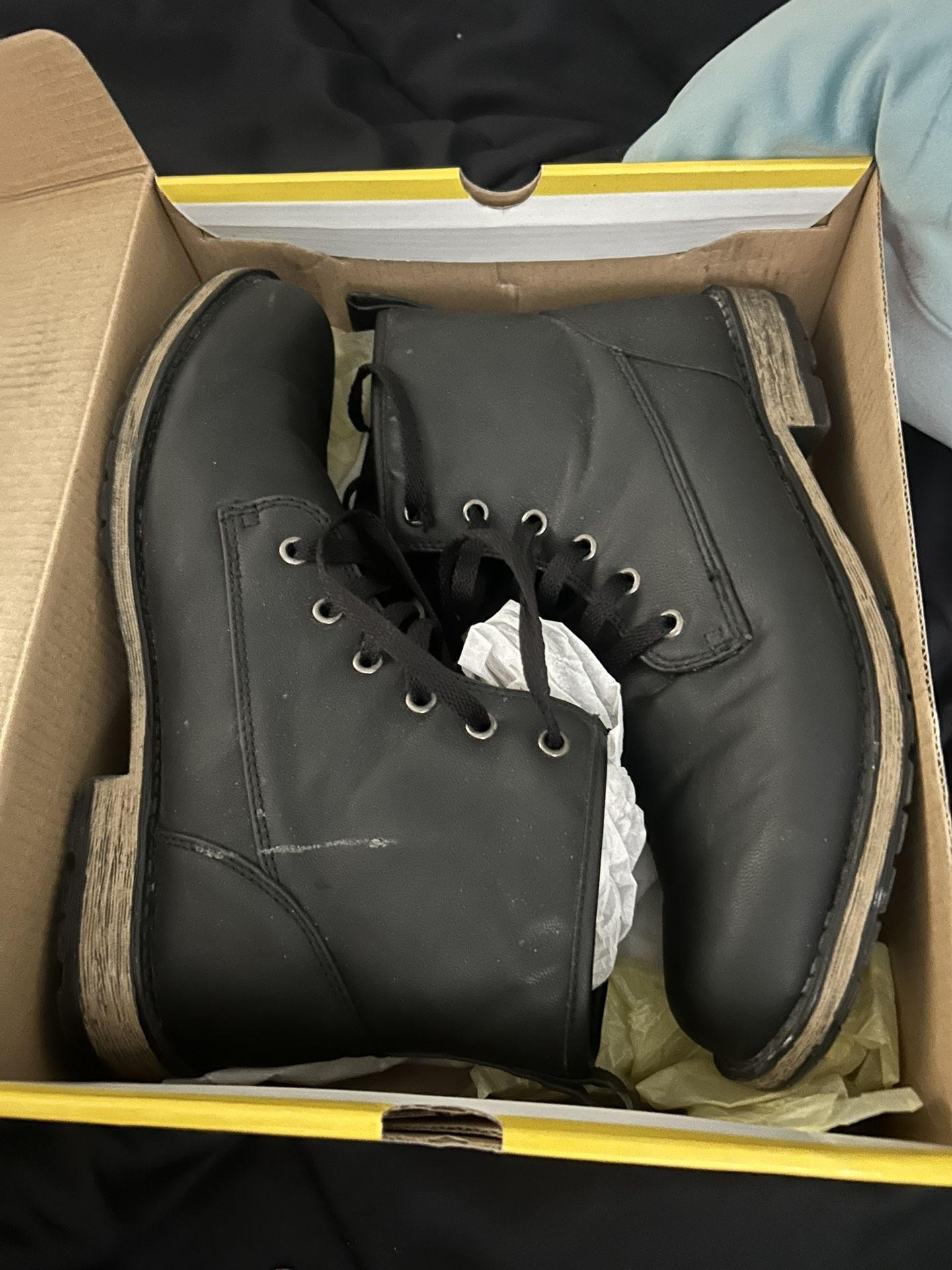 Lugz "Jane" black womens boots