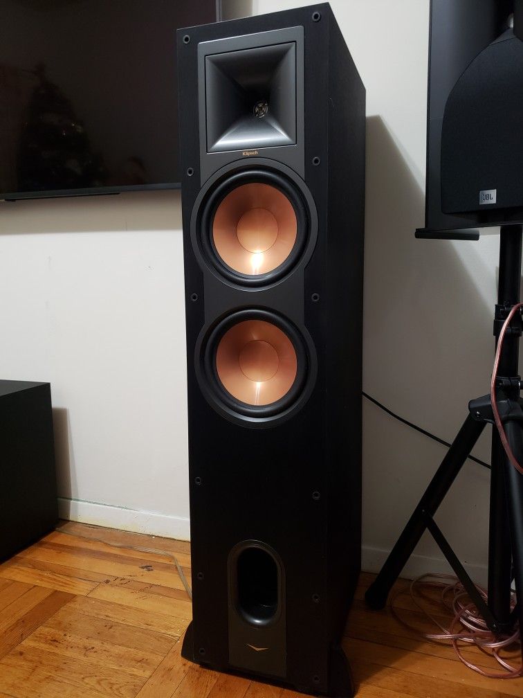 Klipsch R-28F Speaker